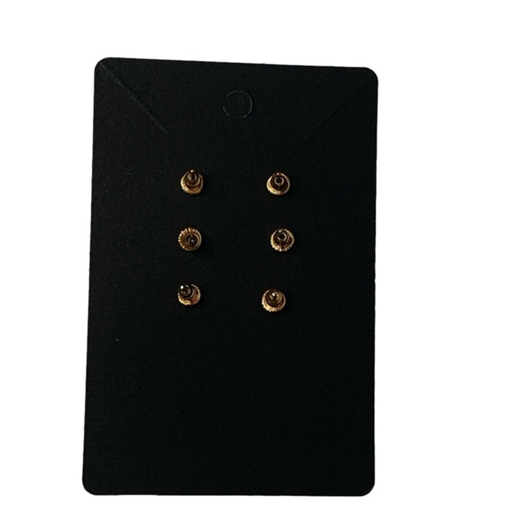 Pearl stud earring set - Picture 2 of 2